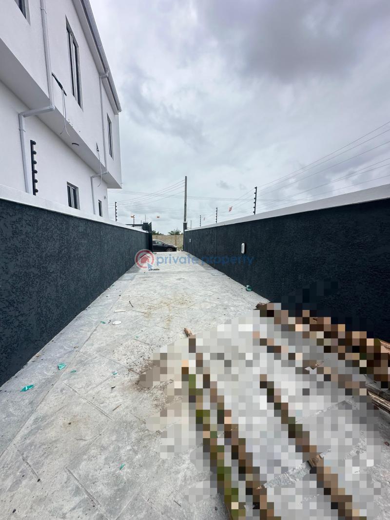4 bedroom Semi detached Duplex For Sale Sangotedo Ajah Lagos - 10