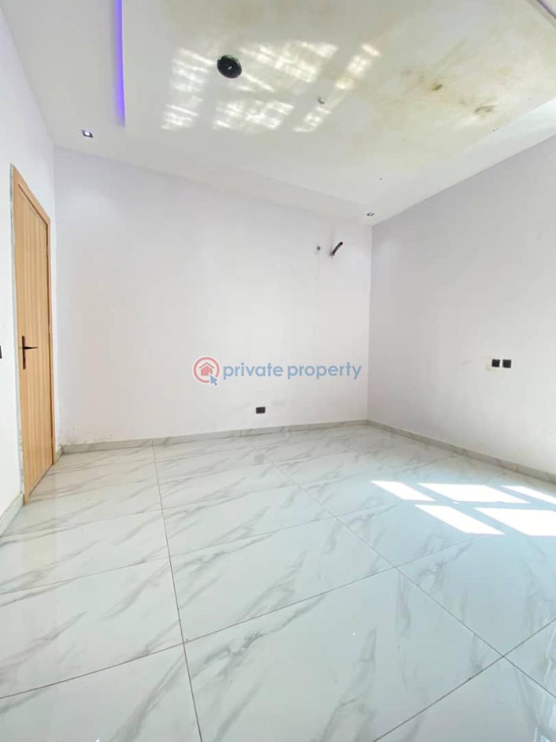5 bedroom Detached Duplex For Sale Chevron Drive Lekki Lagos - 9