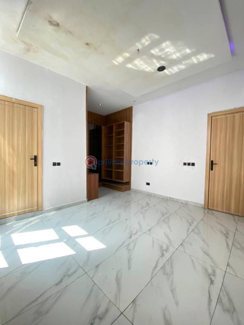 5 bedroom Detached Duplex For Sale Chevron Drive Lekki Lagos - 4