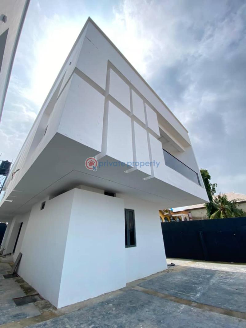 5 bedroom Detached Duplex For Sale Ologolo Lekki Lagos - 0