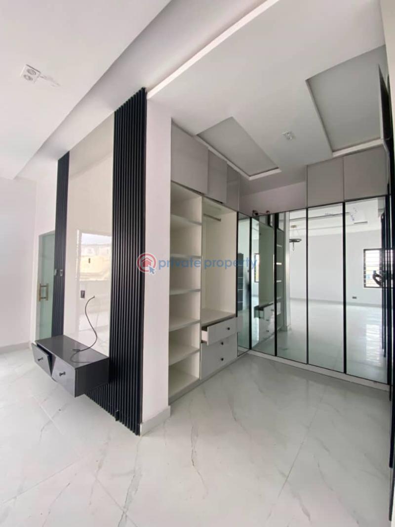 5 bedroom Detached Duplex For Sale Ologolo Lekki Lagos - 5