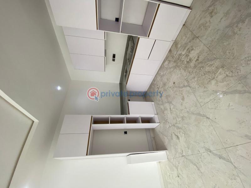 A refined & very spacious 2/3bedroom apartment with elevator,gym house and pool - 4 3 bedroom Block Of Flats For Sale Ikate Elegushi Lekki Lagos - 4