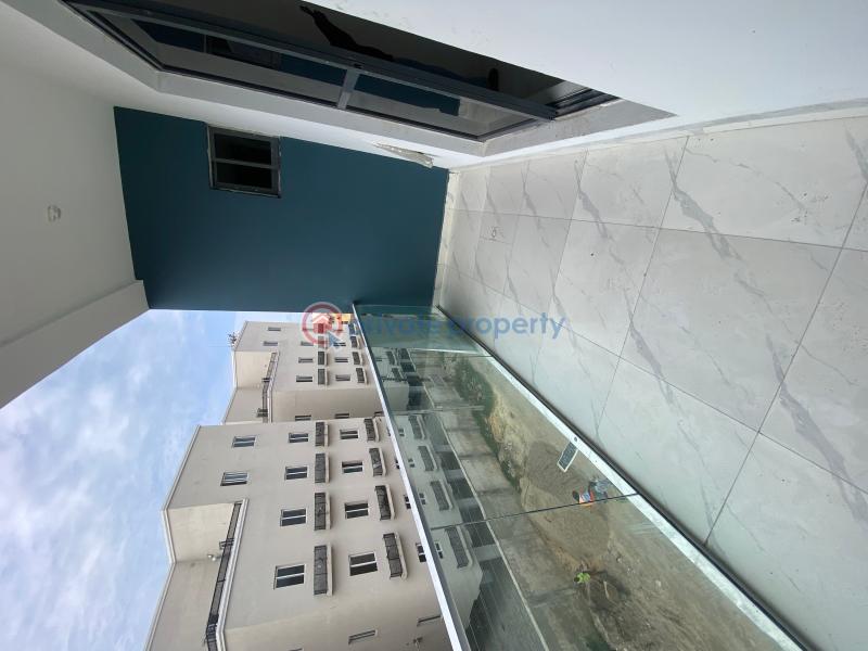 A refined & very spacious 2/3bedroom apartment with elevator,gym house and pool - 5 3 bedroom Block Of Flats For Sale Ikate Elegushi Lekki Lagos - 5