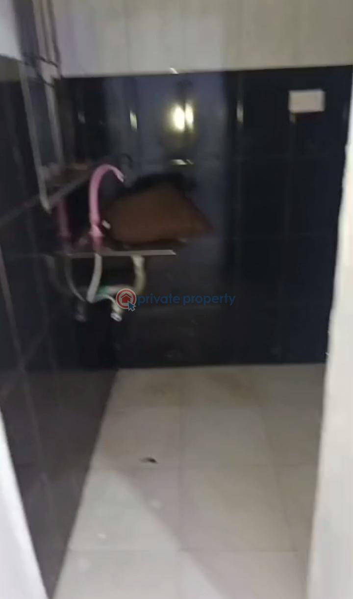 1 bedroom Mini Flat For Rent Mushin Lagos - 7