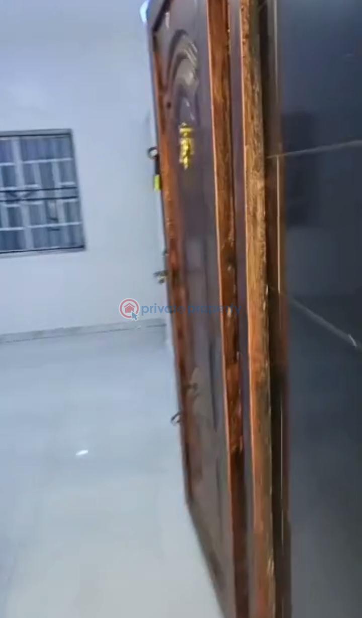 1 bedroom Mini Flat For Rent Mushin Lagos - 2