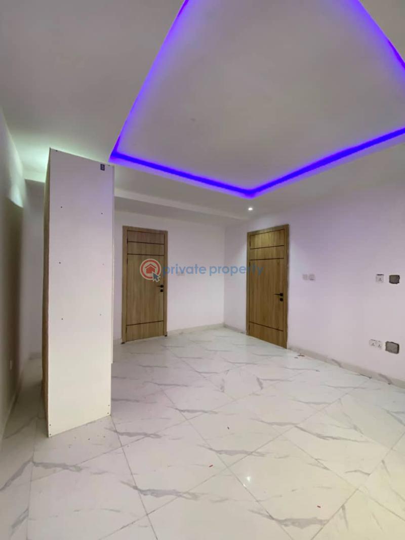 2 bedroom Flat & Apartment For Sale Ologolo Lekki Lagos - 1