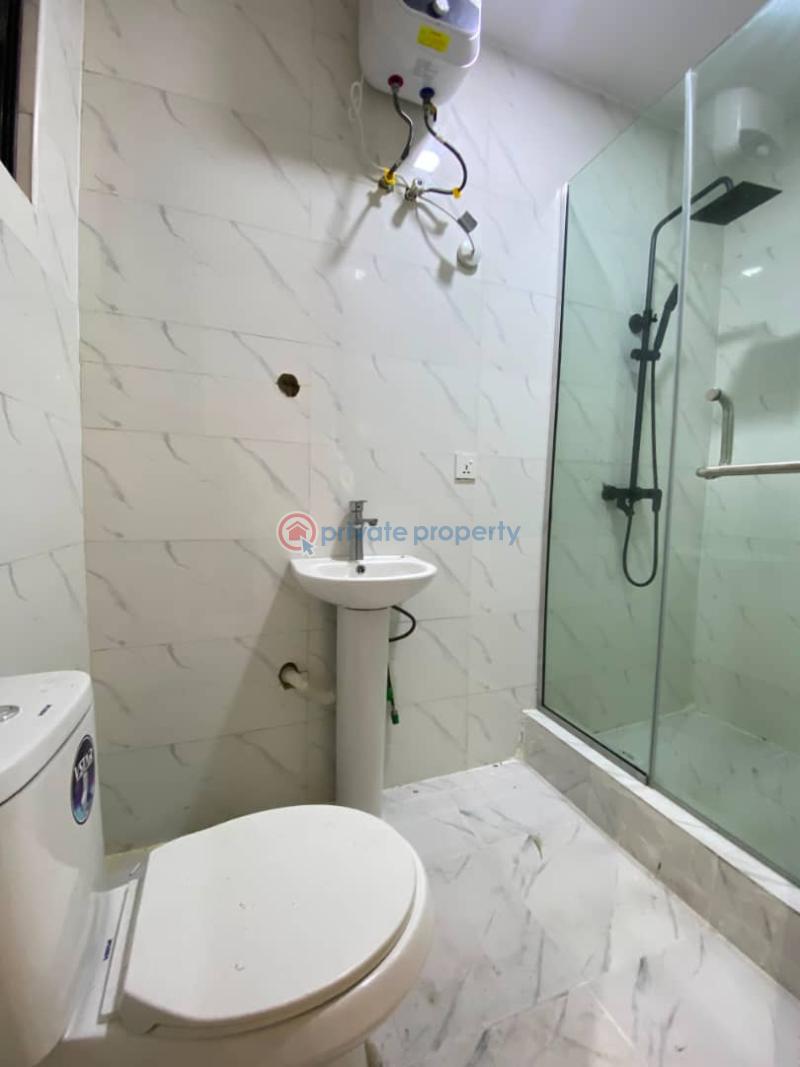 2 bedroom Flat & Apartment For Sale Ologolo Lekki Lagos - 11