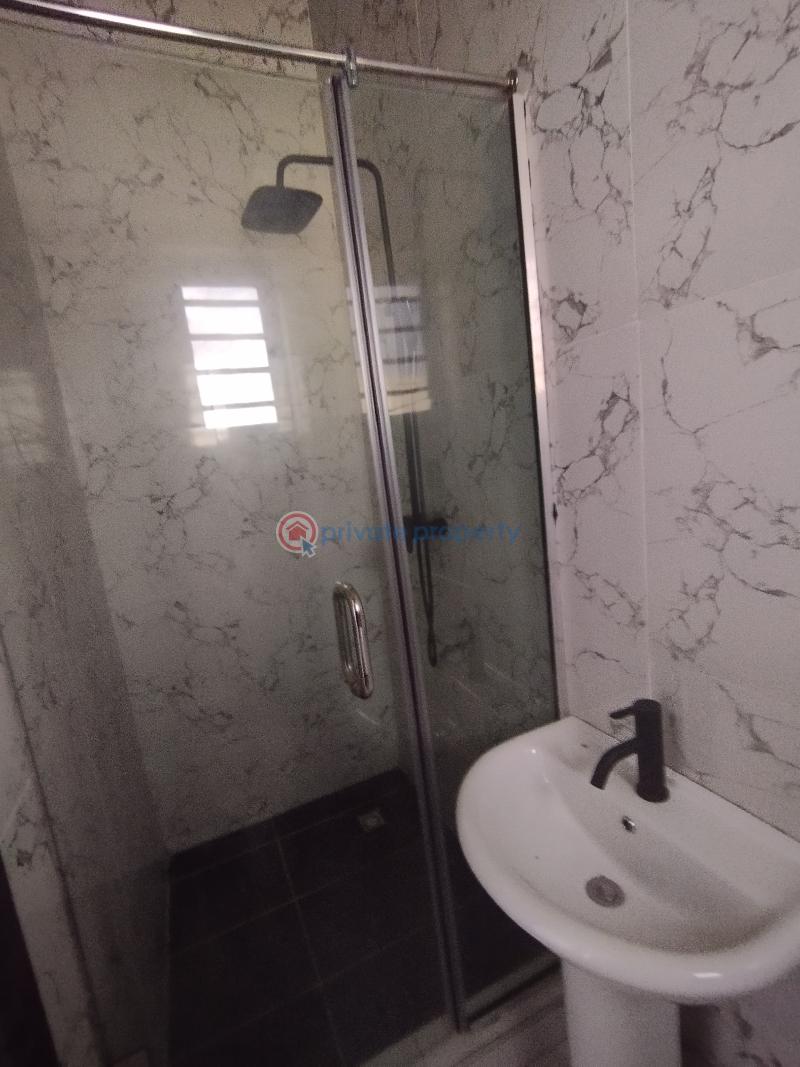 1 bedroom Mini Flat For Rent Estate Osapa London Lekki Lagos - 6