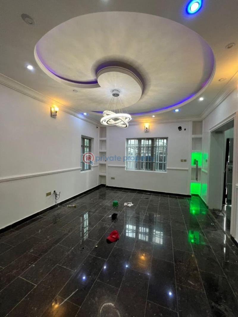 1 bedroom Mini Flat For Rent Osapa London Lekki Lagos - 2