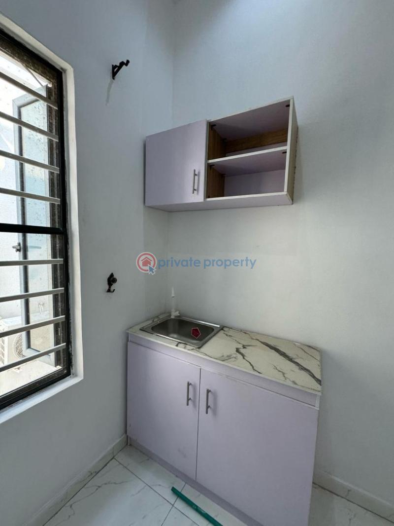 1 bedroom Mini Flat For Rent Chevron Drive Lekki Lagos - 4