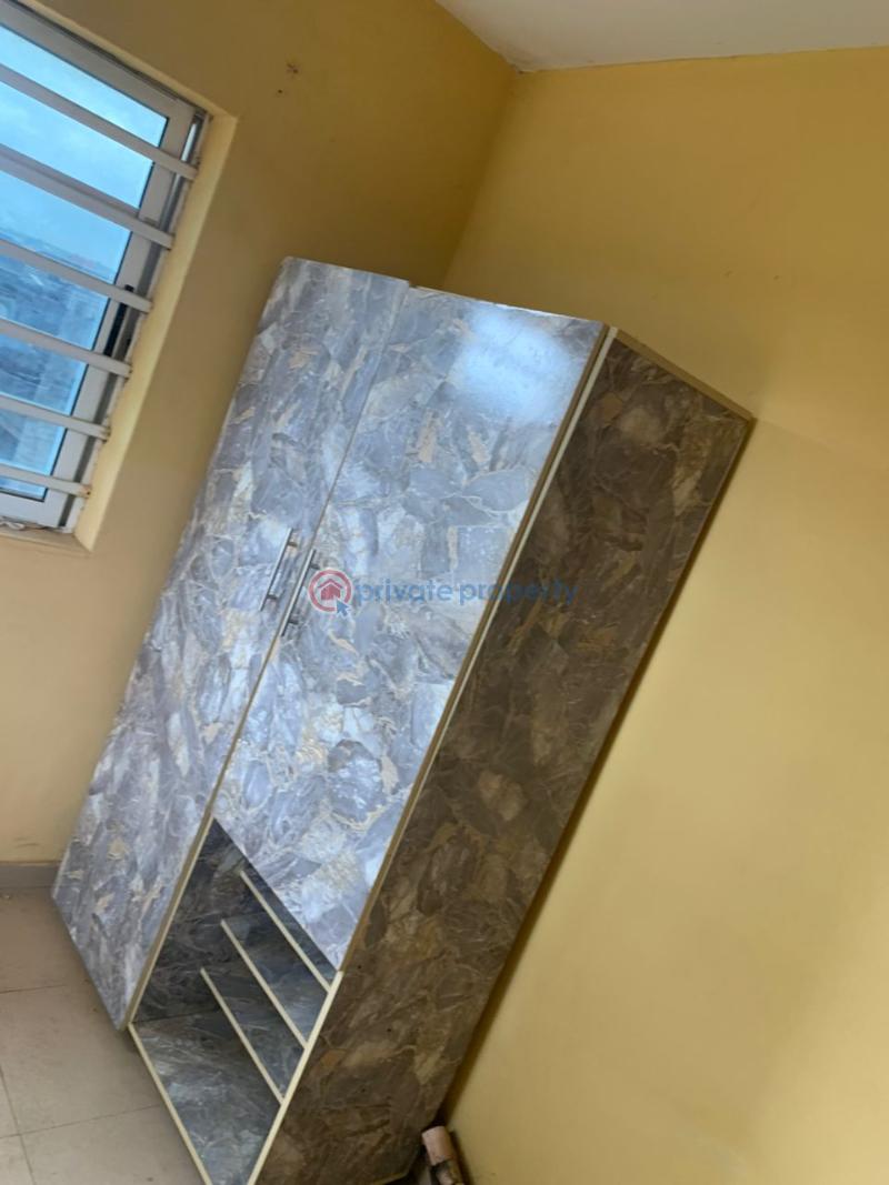 A room and parlor self con at akoto estate elebu with all modern facilities. - 3 1 bedroom Mini Flat For Rent Akoto Elebu Ibadan Oyo - 3