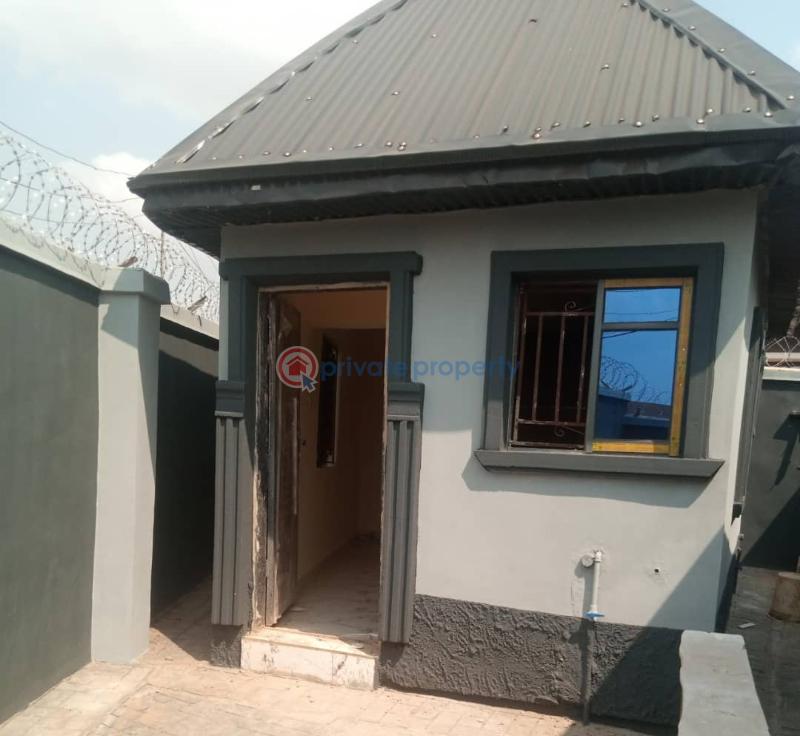 1 bedroom Mini Flat For Rent Omiyale Academy Olomi Ibadan Oyo