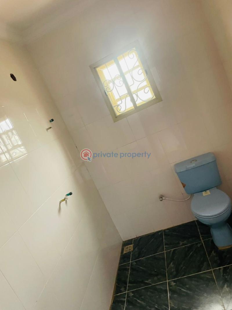 1 bedroom Block Of Flats For Rent Akoto Estate Elebu Akala Express Ibadan Oyo - 1