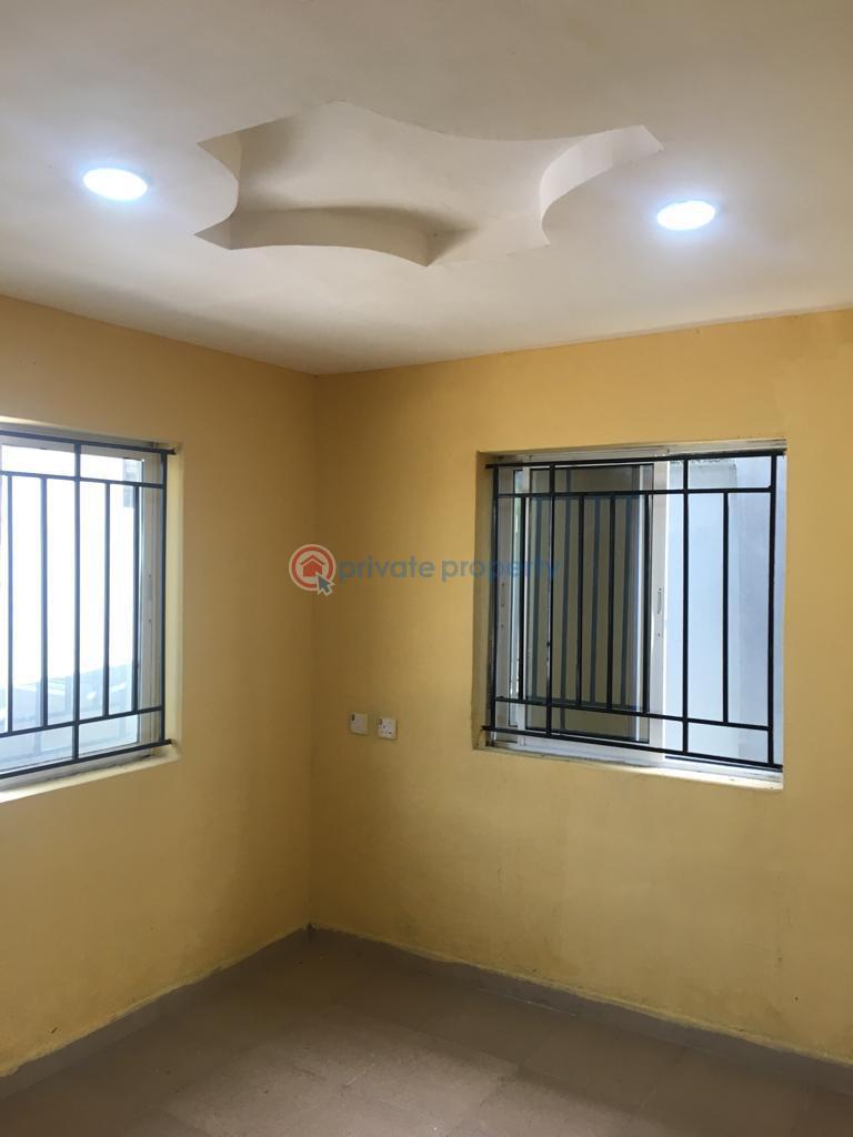 House For Rent Òkèomi, Olodo Area Ibadan Oyo - 4