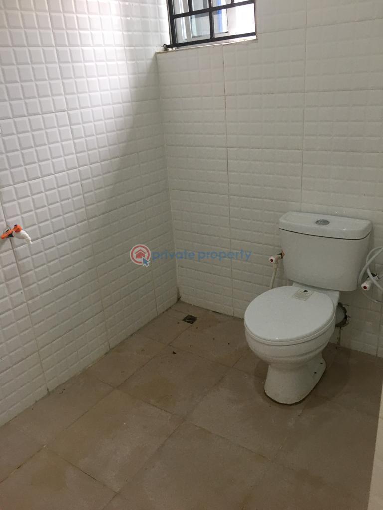 House For Rent Òkèomi, Olodo Area Ibadan Oyo - 6