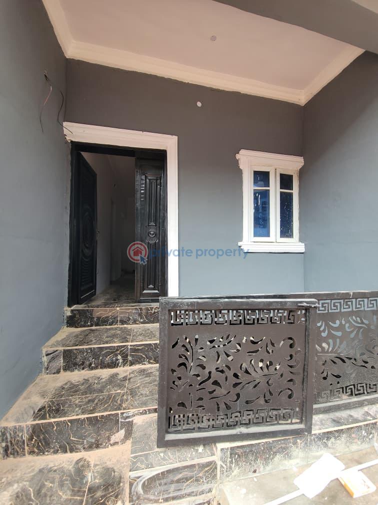 A room and parlor self contained - 3 1 bedroom Mini Flat For Rent Beside Carlton Gate Gra, Akobo, Ibadan Akobo Ibadan Oyo - 3