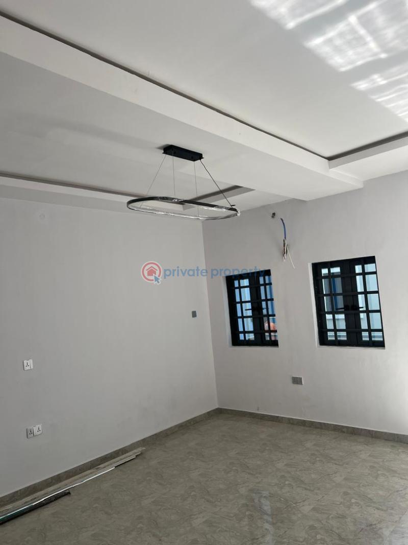 2 bedroom Block Of Flats For Rent Behind Foodco, Main Ringroad, Ibadan Ring Road Ibadan Oyo - 2