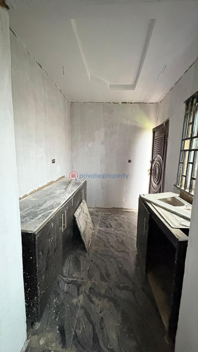 House For Rent Location: Agric Estate, Beside Carlton Gate Estate, Akobo, Ibadan Ibadan Oyo - 1