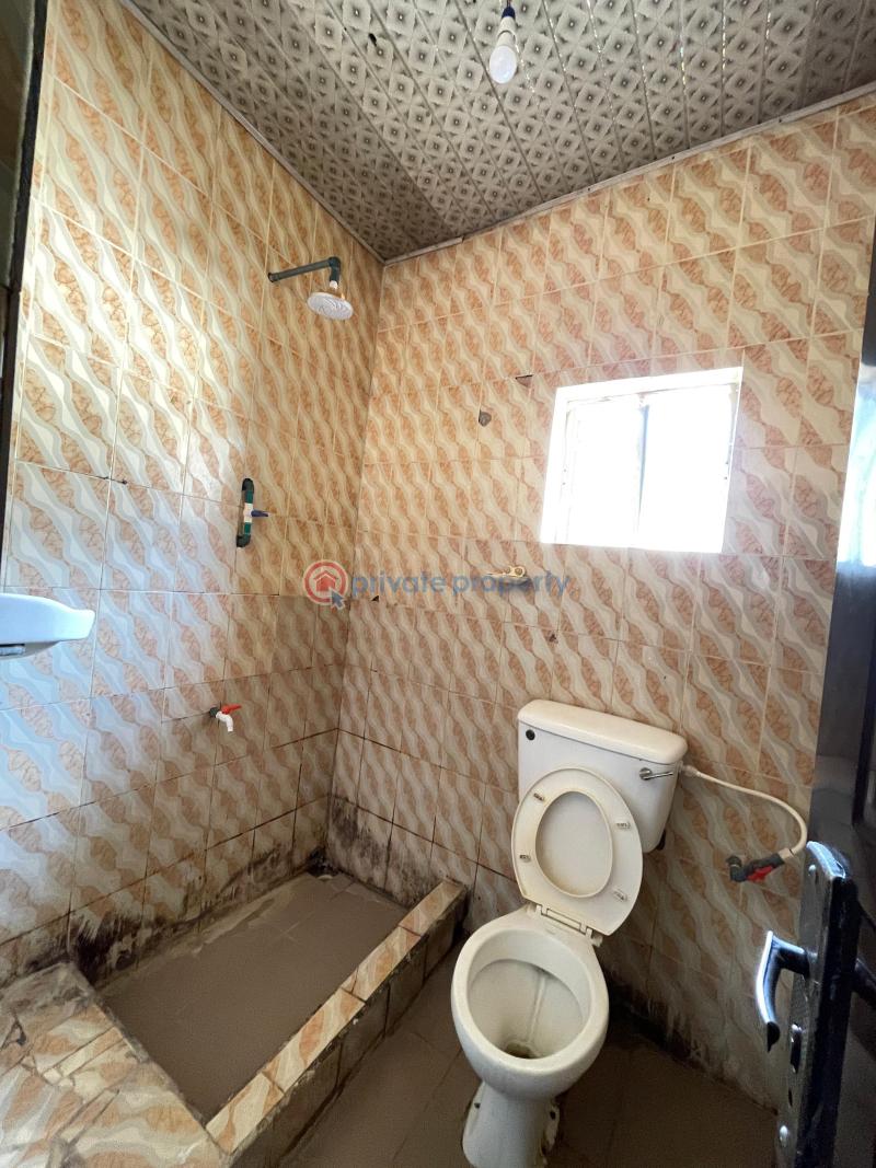 House For Rent At A3 Estate Ikolaba Gra Ibadan Oyo - 2