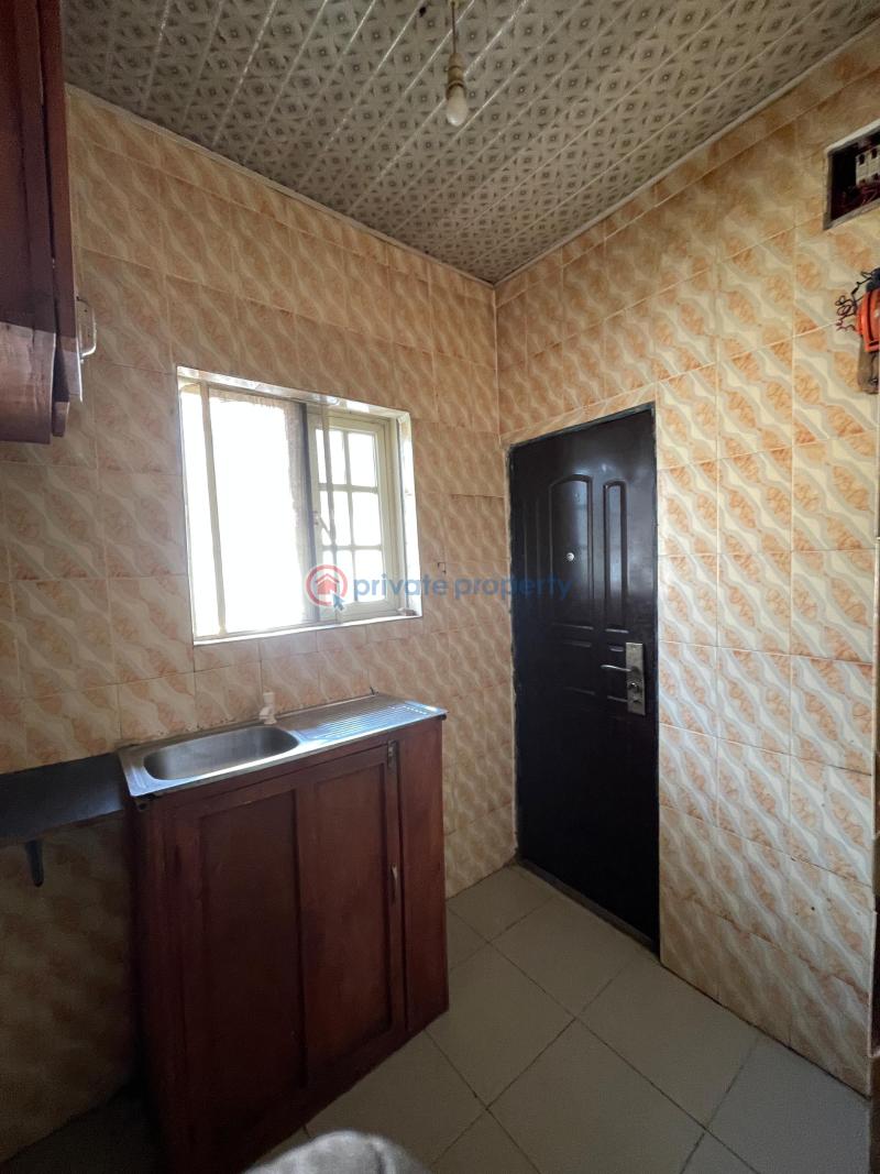 House For Rent At A3 Estate Ikolaba Gra Ibadan Oyo - 3