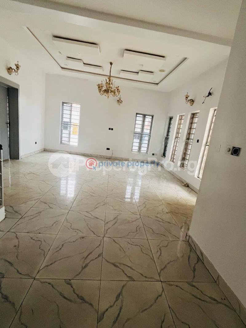 1 bedroom Mini Flat For Rent Estate Lekki Lagos - 2