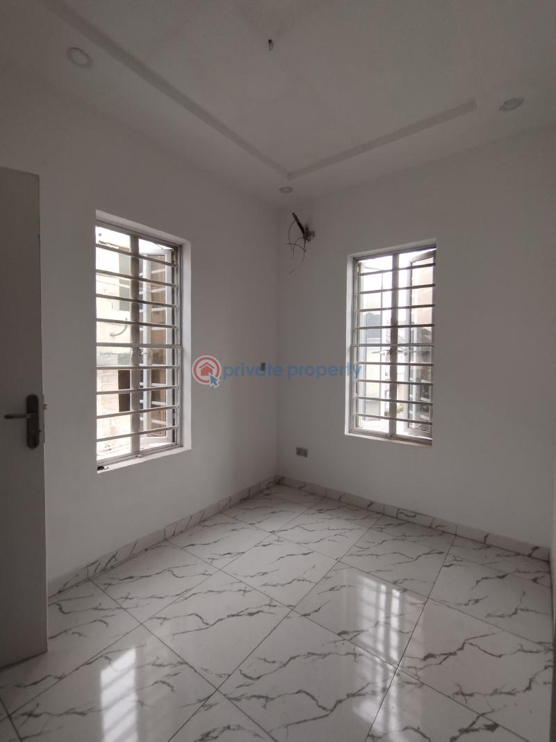 1 bedroom Mini Flat For Rent Estate Osapa London Lekki Lagos - 4