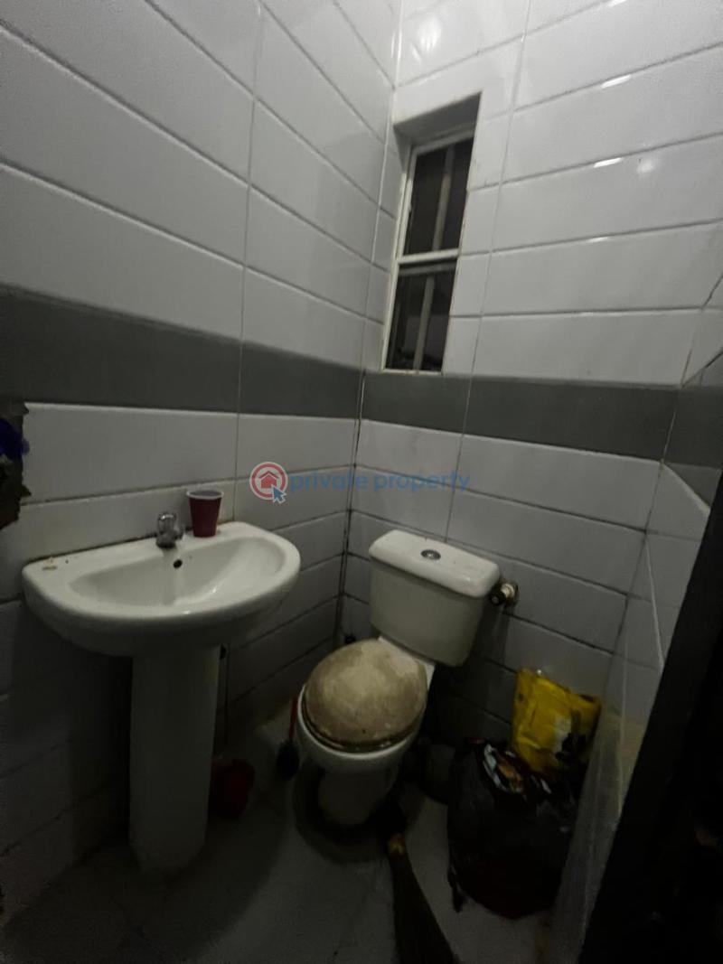 Room or Boys Quarter For Rent Bakare Estate Agungi Lekki Lagos - 1