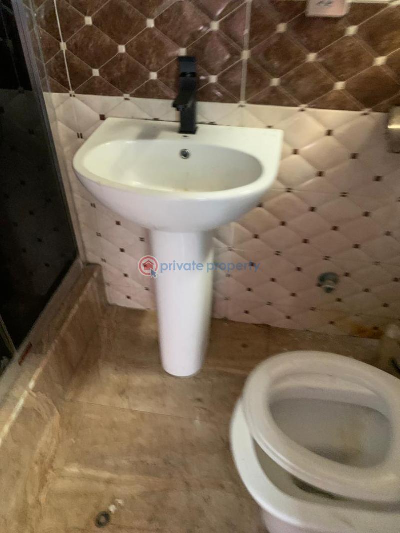 1 bedroom Shared Apartment For Rent Chevron Drive Lekki Lagos - 4
