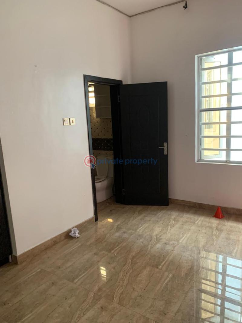 1 bedroom Shared Apartment For Rent Chevron Drive Lekki Lagos - 9
