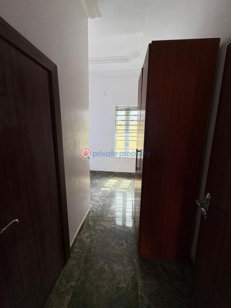 1 bedroom Shared Apartment For Rent Ikota Lekki Lagos - 3