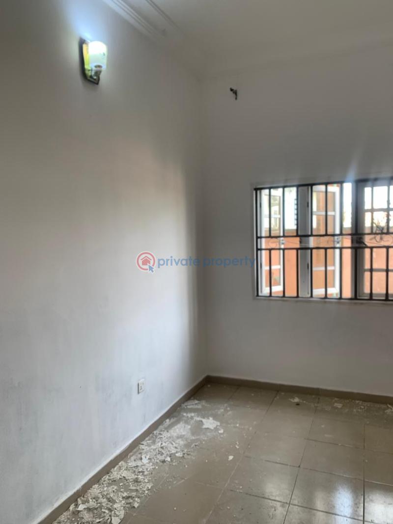 1 bedroom Shared Apartment For Rent Eleganza Along Lekki Expressway Lagos - 3