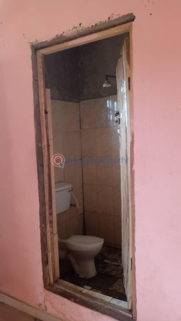 1 bedroom Self Contain For Rent Alaaka Elebu Ibadan Oyo - 1