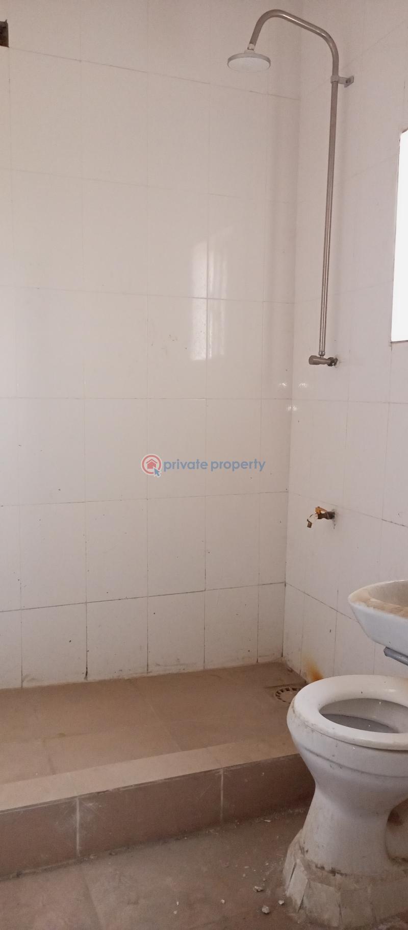 1 bedroom Flat & Apartment For Rent Ijegun Isolo Lagos - 4