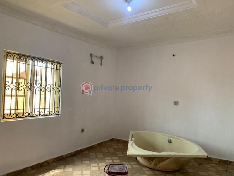 1 bedroom Self Contain For Rent Chevron Drive Lekki Lagos - 4