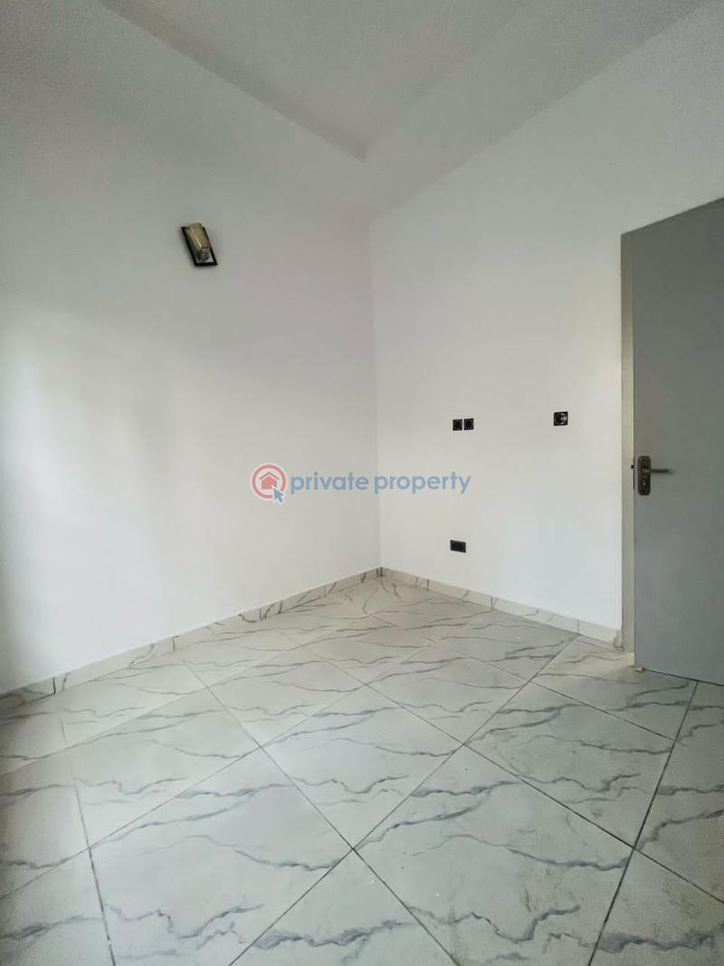 1 bedroom Mini Flat For Rent Estate Lekki Lagos - 3