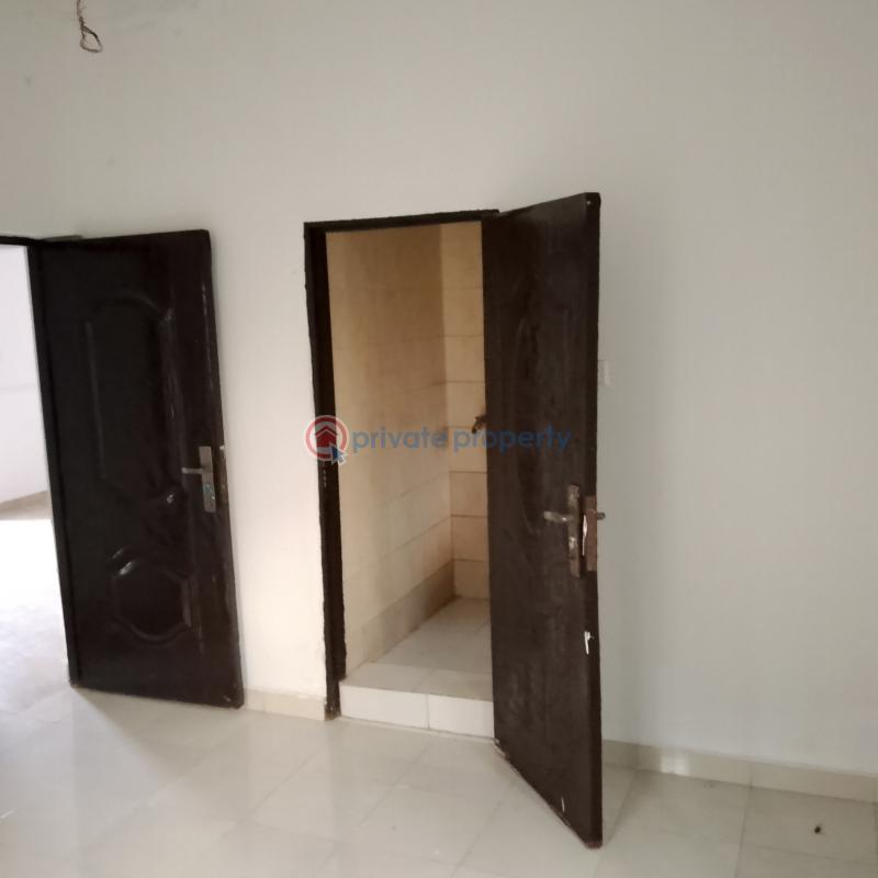 3 bedroom Block Of Flats For Rent Mabel Estate, Behind Sky Mall, Sangotedo Sangotedo Lagos - 7