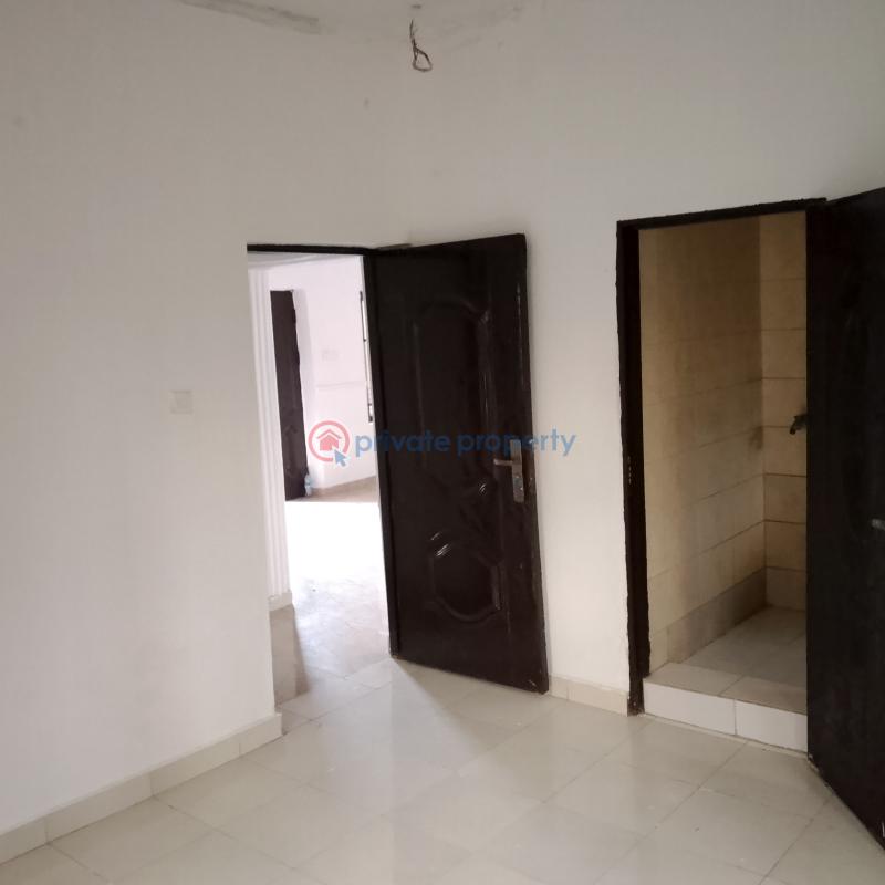 3 bedroom Block Of Flats For Rent Mabel Estate, Behind Sky Mall, Sangotedo Sangotedo Lagos - 2
