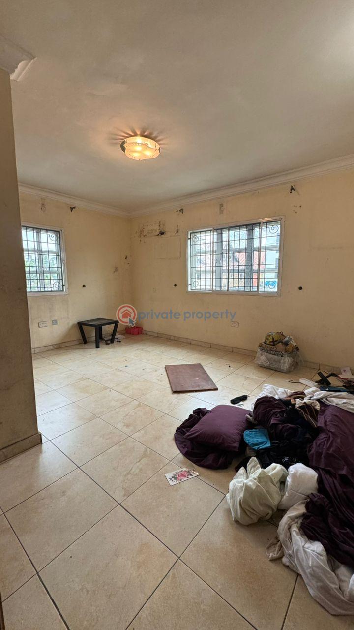 A self service and self compound 4bedroom semi detached house with security house at 66 - 4 4 bedroom Semi detached Duplex For Rent Lekki Phase1 Lagos Lekki Phase 1 Lagos - 4