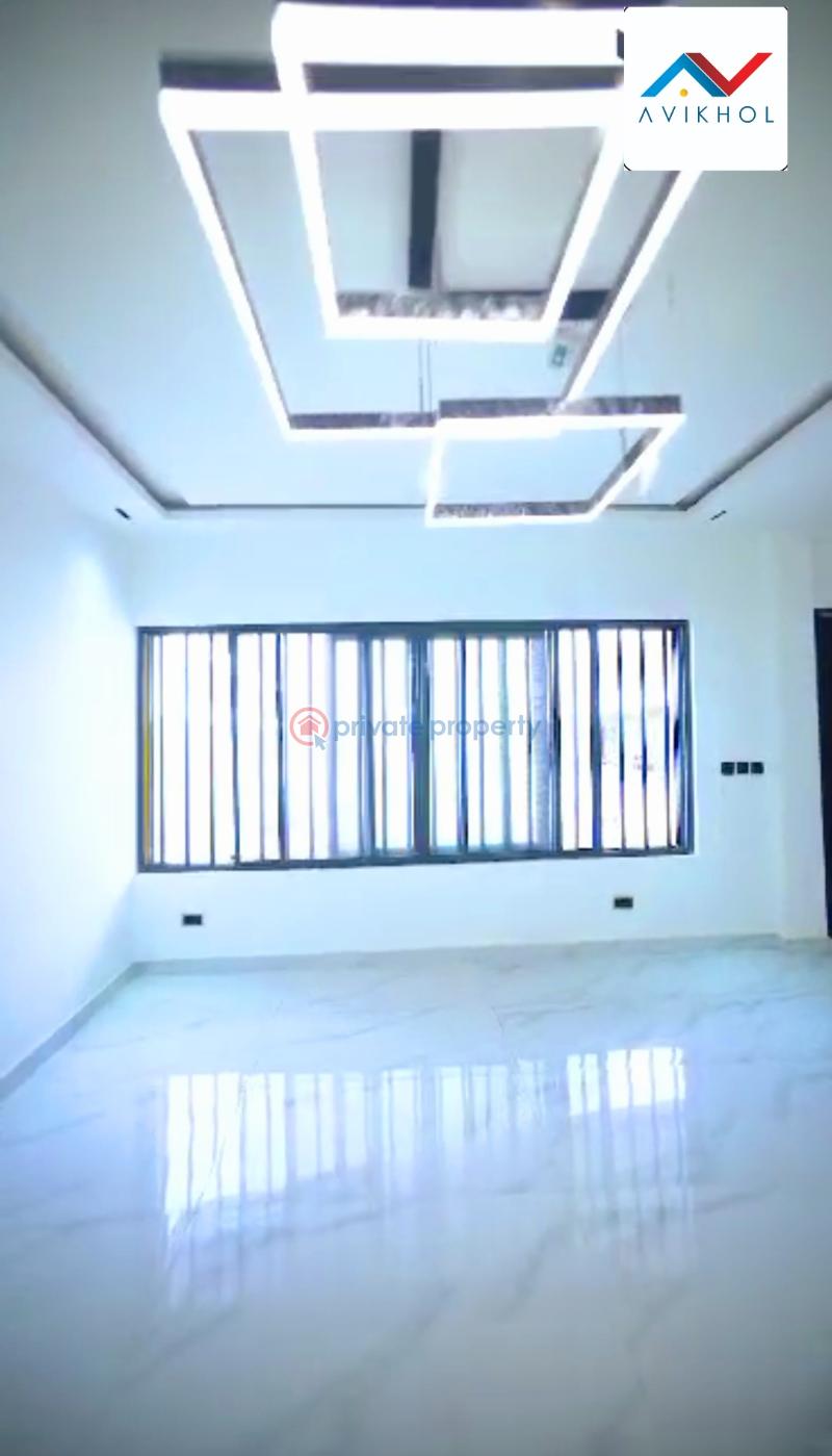 A serviced and well finished 4 bedroom terraced duplex - 28 4 bedroom Terraced Duplex For Sale Ilasan Lekki Lagos - 28