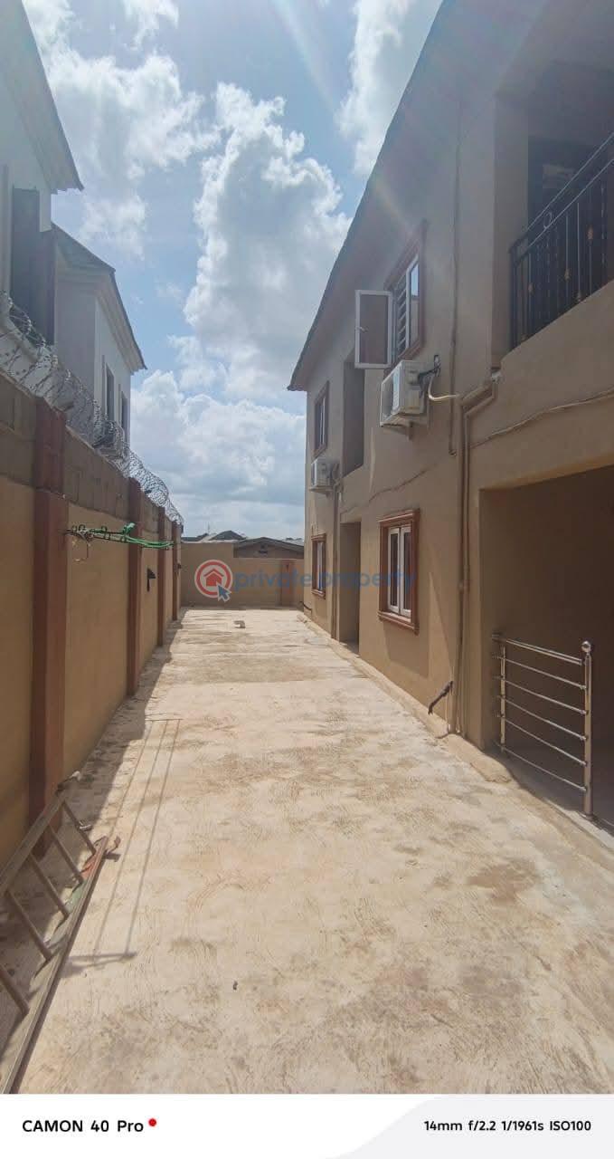 1 bedroom Mini Flat For Rent Ishefun Ayobo Ipaja Lagos - 7