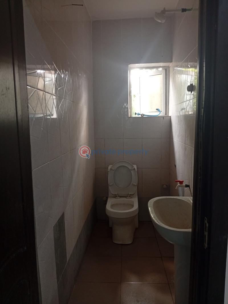 1 bedroom Self Contain For Rent Osapa Lekki Lagos - 3