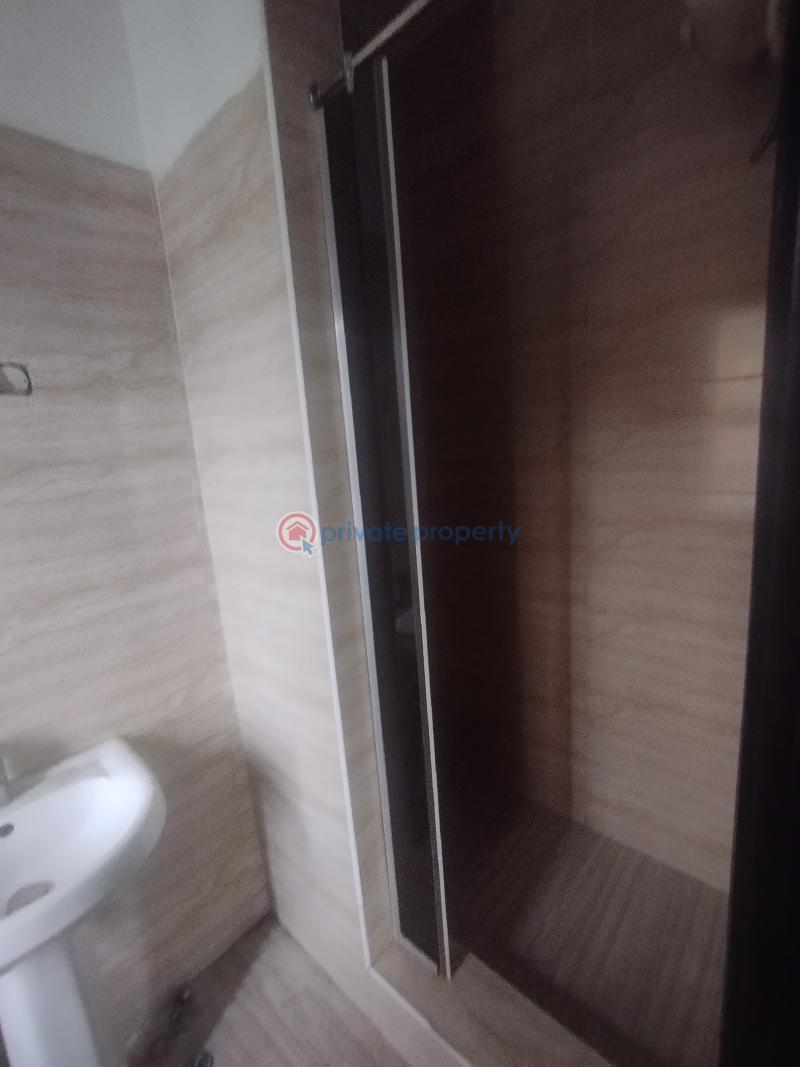 4 bedroom Semi detached Duplex For Rent Estate Osapa London Lekki Lagos - 9