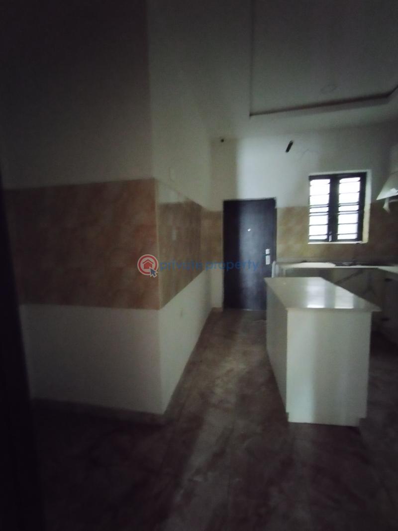 4 bedroom Terraced Duplex For Rent Estate Lekki Lagos - 2