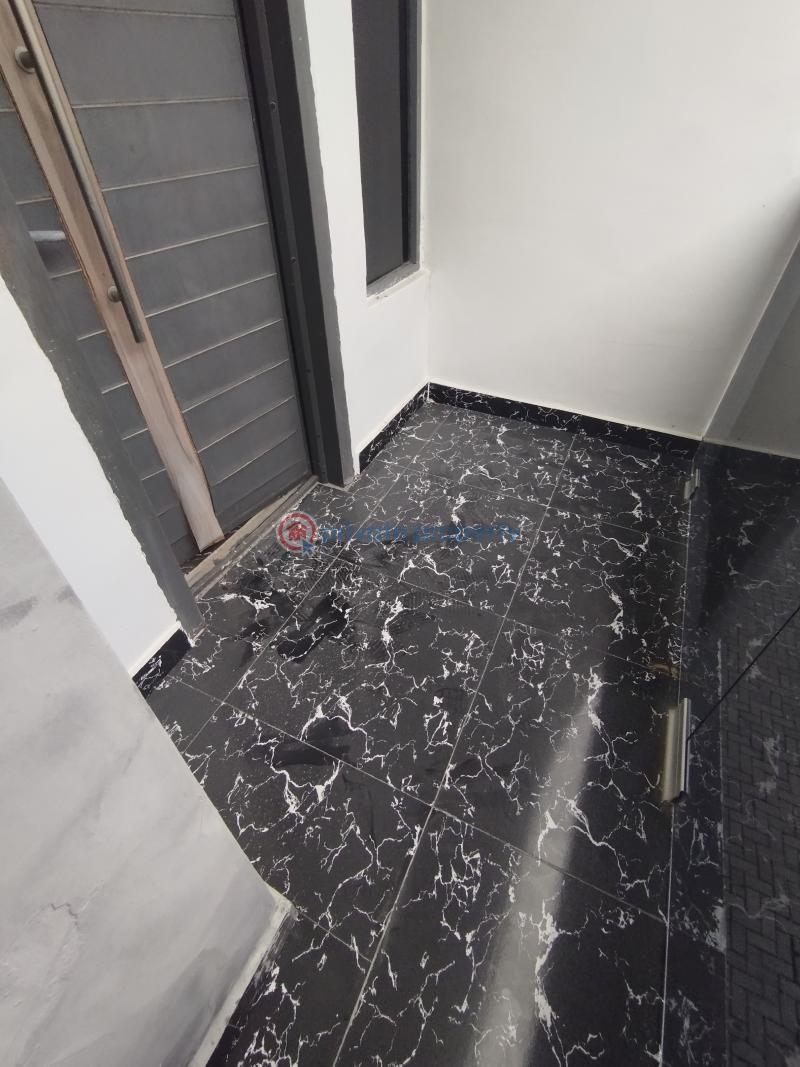 4 bedroom Terraced Duplex For Rent Estate Lekki Lagos - 13