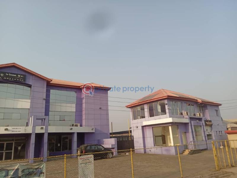 A shopping🛍mall/complex is available for sale    in a very nice and busy environment - 1 Mall/Complex/Plaza For Sale Badore Ajah Lagos - 1