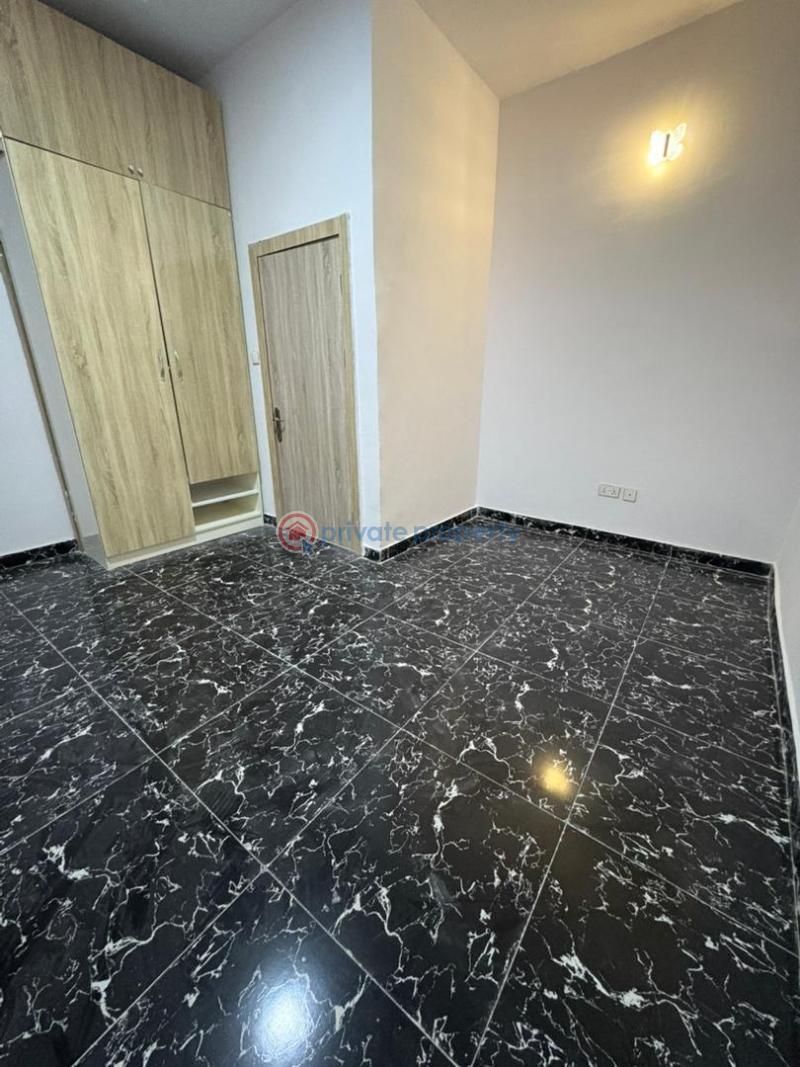 A single ensuite room with 24hrs light - 2 1 bedroom Shared Apartment For Rent Gra Ikota Lekki Lagos - 2
