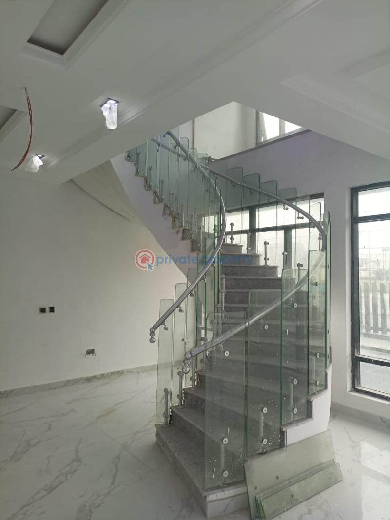 A six bedrooms fully detached house with swimming pool, elevator, cinema all rooms en suite. - 3 6 bedroom Detached Duplex For Sale Pinnock Beach Estate Osapa London Lekki Lagos - 3