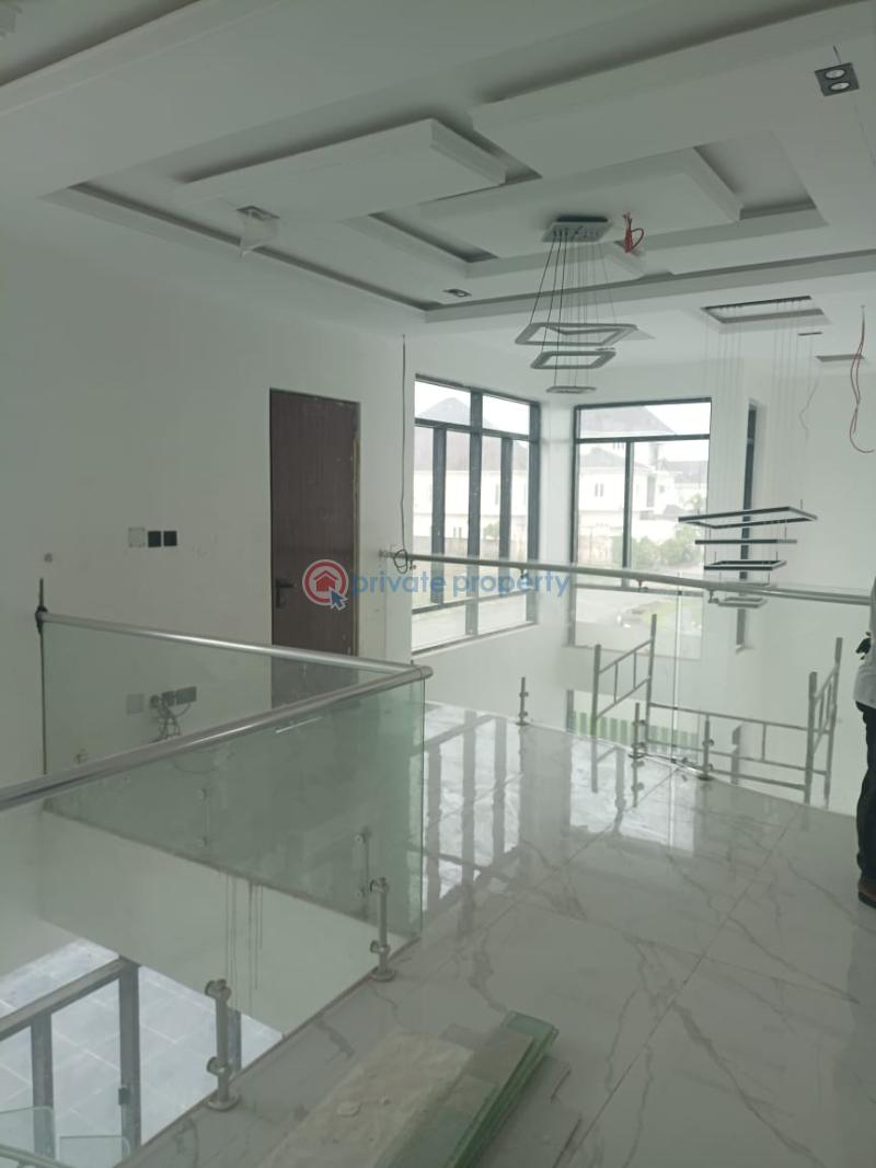 A six bedrooms fully detached house with swimming pool, elevator, cinema all rooms en suite. - 13 6 bedroom Detached Duplex For Sale Pinnock Beach Estate Osapa London Lekki Lagos - 13