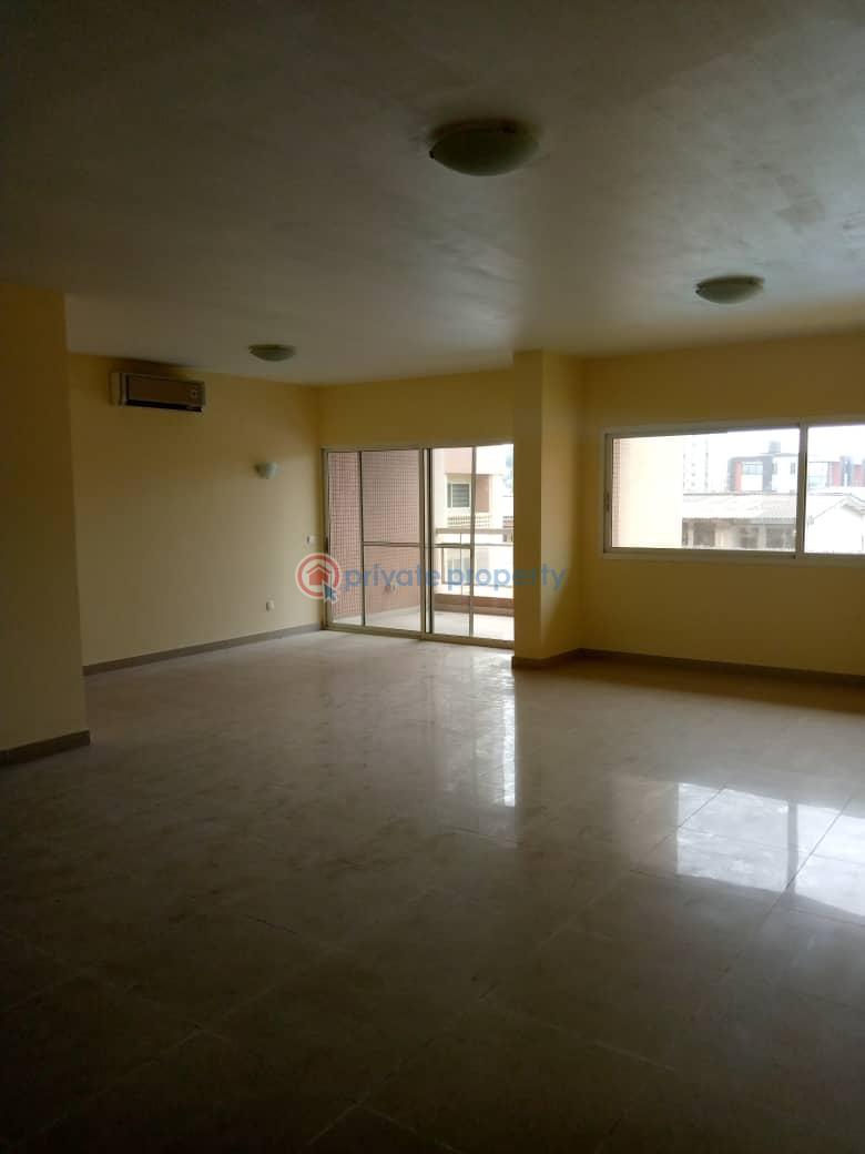 A six floor 3 bedroom luxury apartment with one room bq at kings court - 14 3 bedroom Block Of Flats For Sale Glover Road Ikoyi Lagos - 14