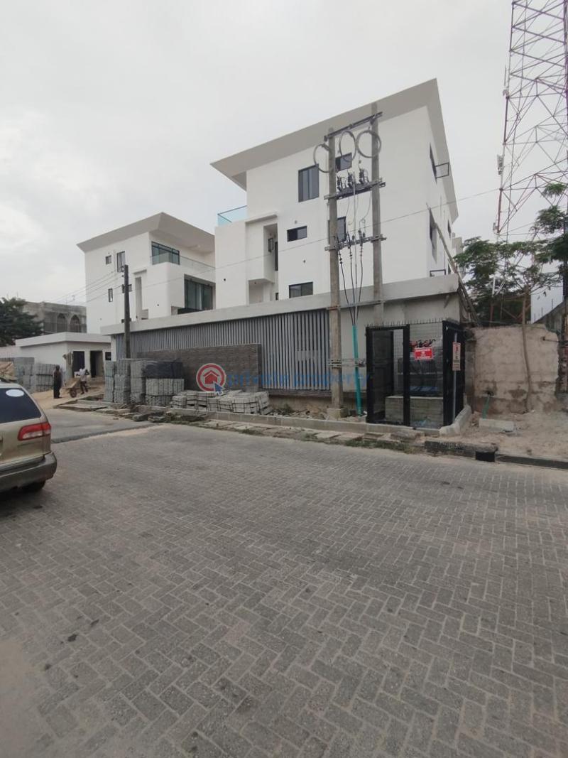 4 bedroom Semi detached Duplex For Sale Parkview Estate Ikoyi Lagos - 0